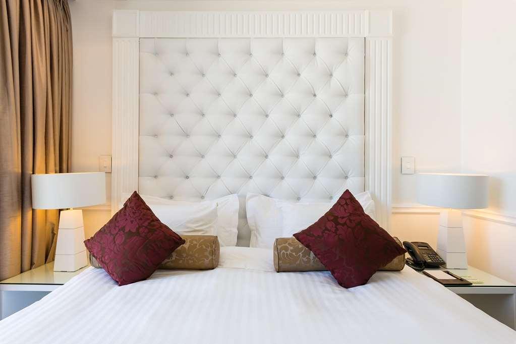 Pepperclub Hotel Cape Town Ruang foto A bedroom at the hotel